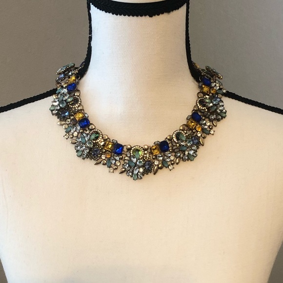 Jewelry - 5/$25 Statement Necklace